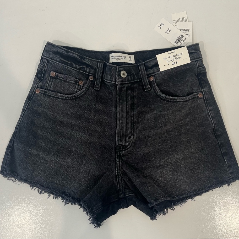 Abercrombie & Fitch 90s Relaxed Cutoff Black Jean Shorts High-Waisted Frayed Hem